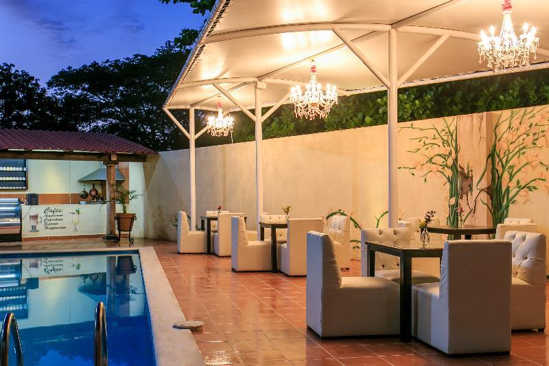 Hotel Siglo 21 Merida Exterior photo